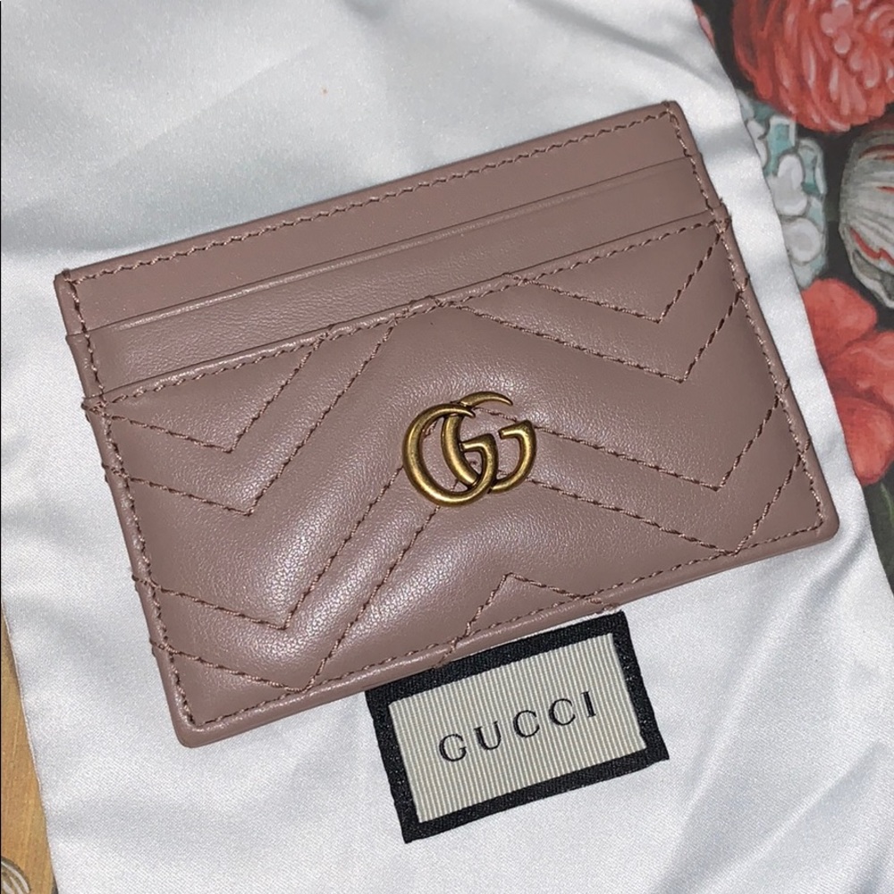 GUCCI MARMONT QUILTED CARD CASE
